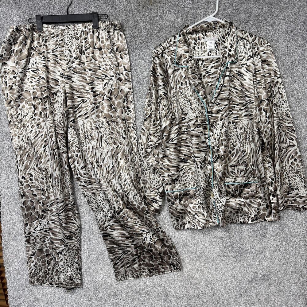 PINK K Satin Pajama Set Size XL Animal Print Safari Glam Mob Wife Maximalist